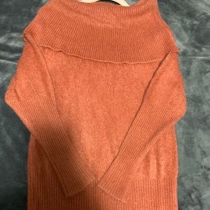 Love culture sweater